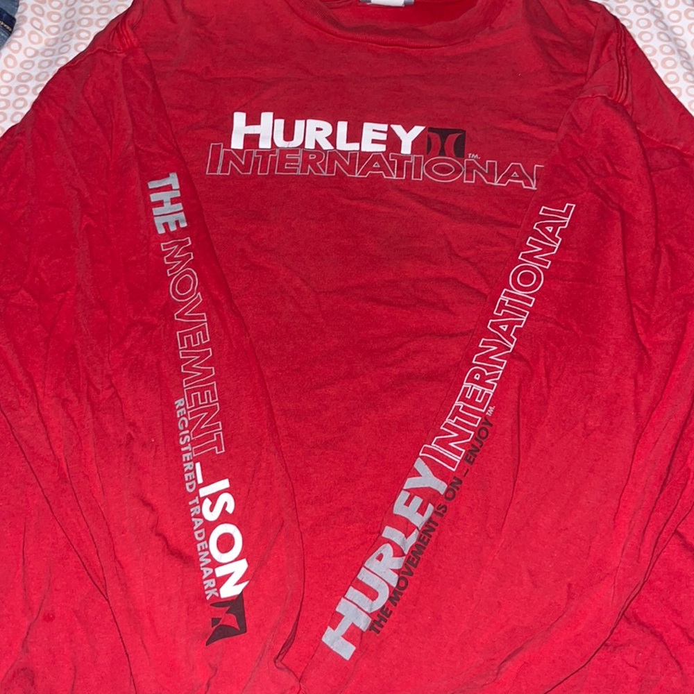 Large Men’s vintage Hurley Long Sleeve red shirt